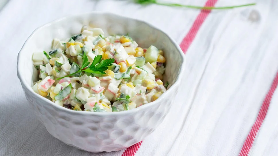 Sezonske salate za osvježavajući obrok